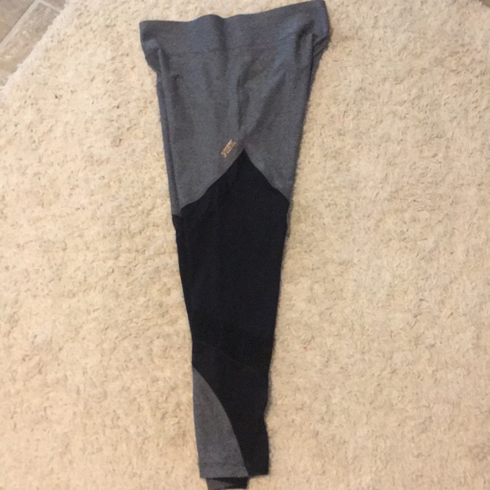 Vs pink ultimate crops